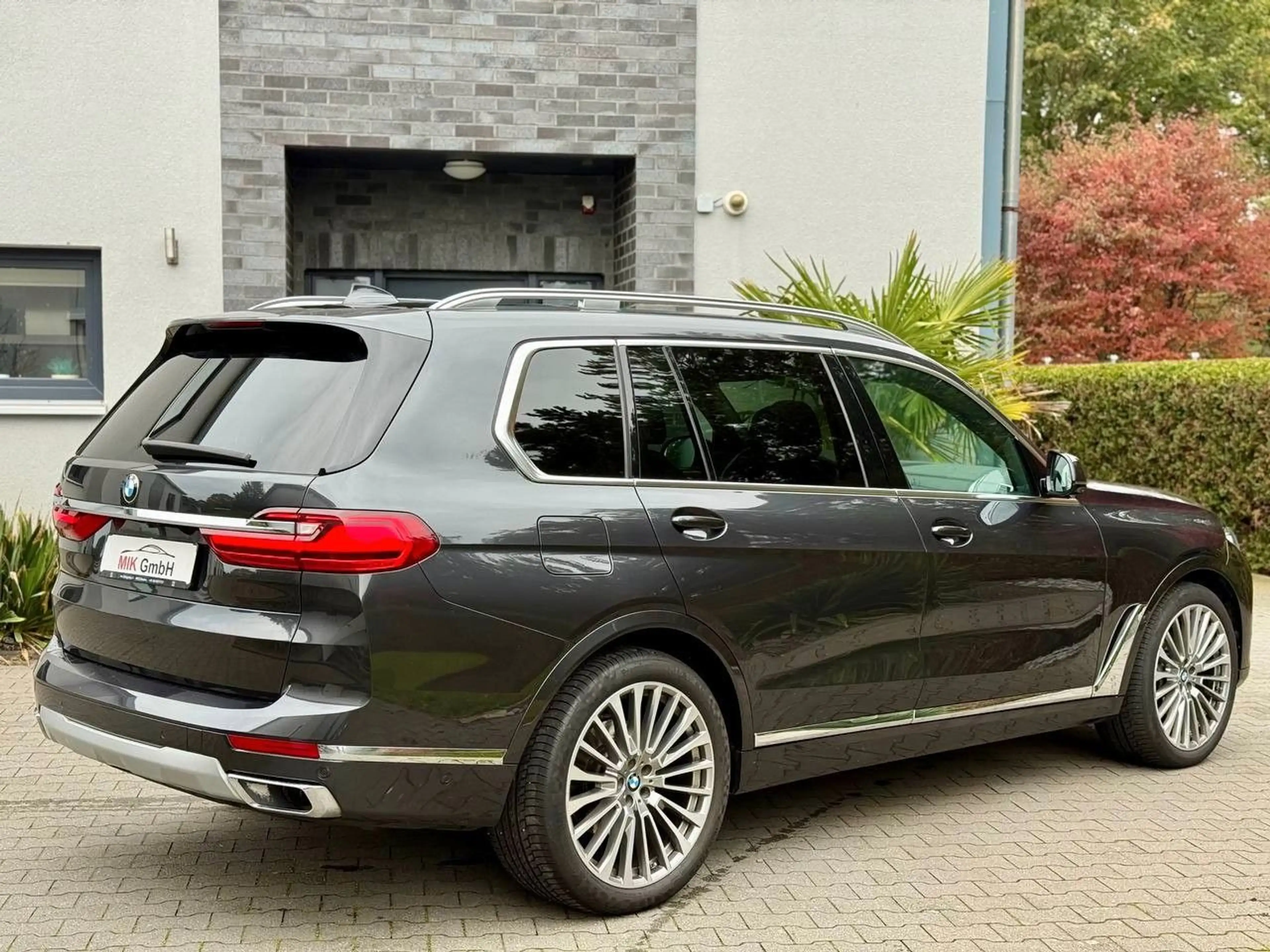 BMW X7 Exklusiv Design Pure Excellence 6-Sitz — photo 4