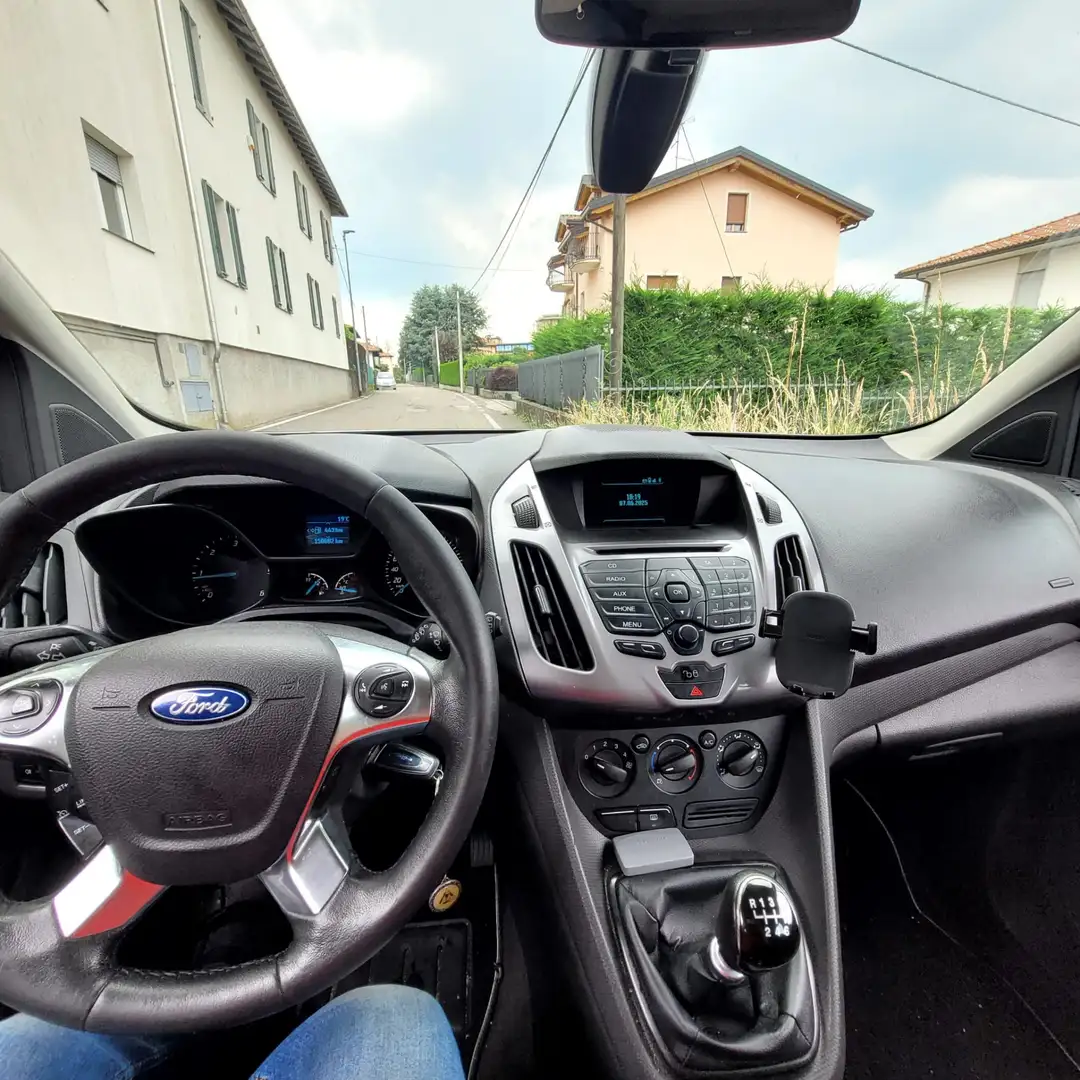 Ford Tourneo Connect Bílá - 2