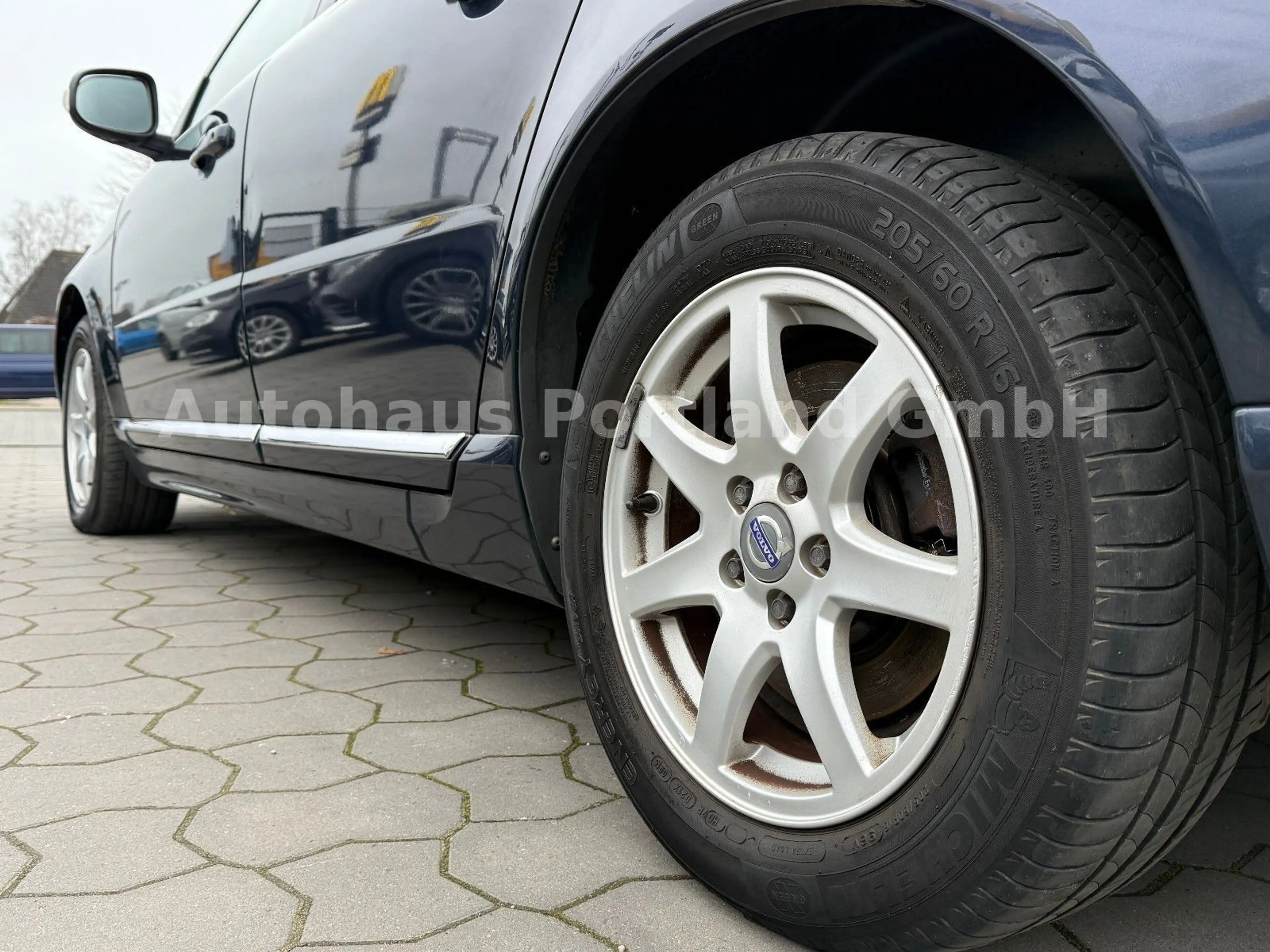 Volvo S80 1.6 D Drive Momentum/Tempo/SHZ/Multi/HU NEU — photo 6