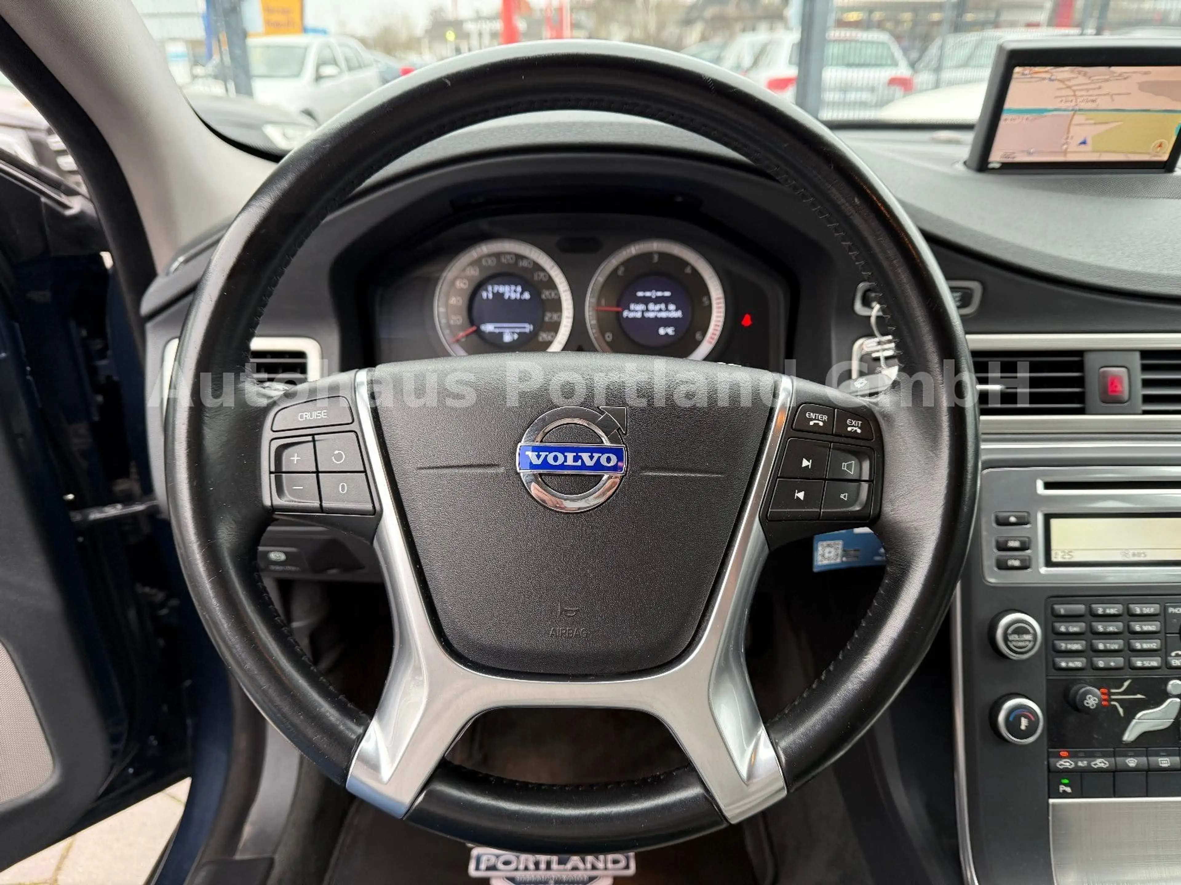 Volvo S80 1.6 D Drive Momentum/Tempo/SHZ/Multi/HU NEU — photo 11