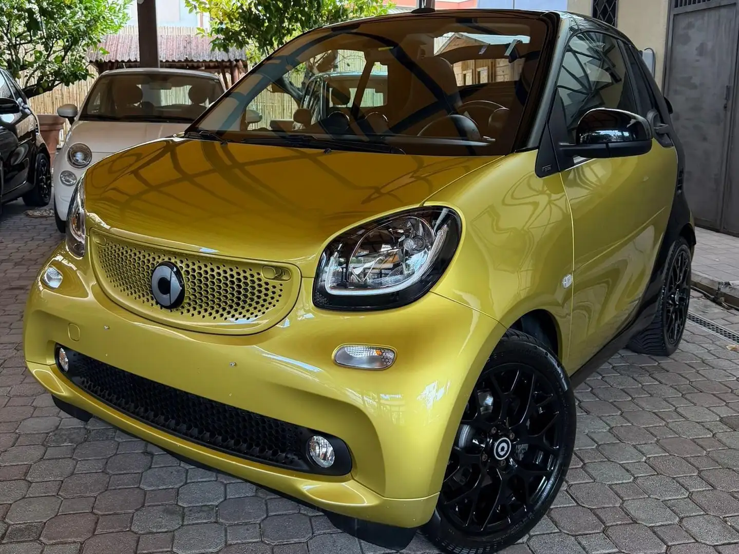 smart forTwo Fortwo 0.9 t Prime cabrio 90cv NAVI-CAMERA-LED Oro - 1