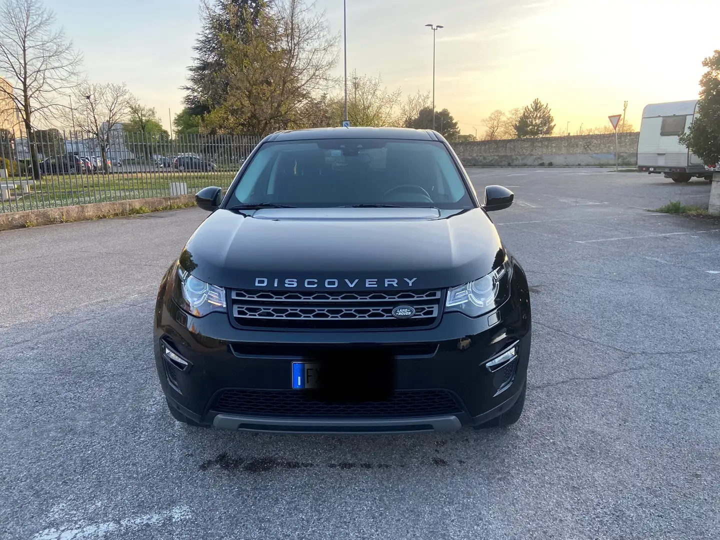 Land Rover Discovery Sport 2.0 td4 SE awd 150cv auto my19 Fekete - 2