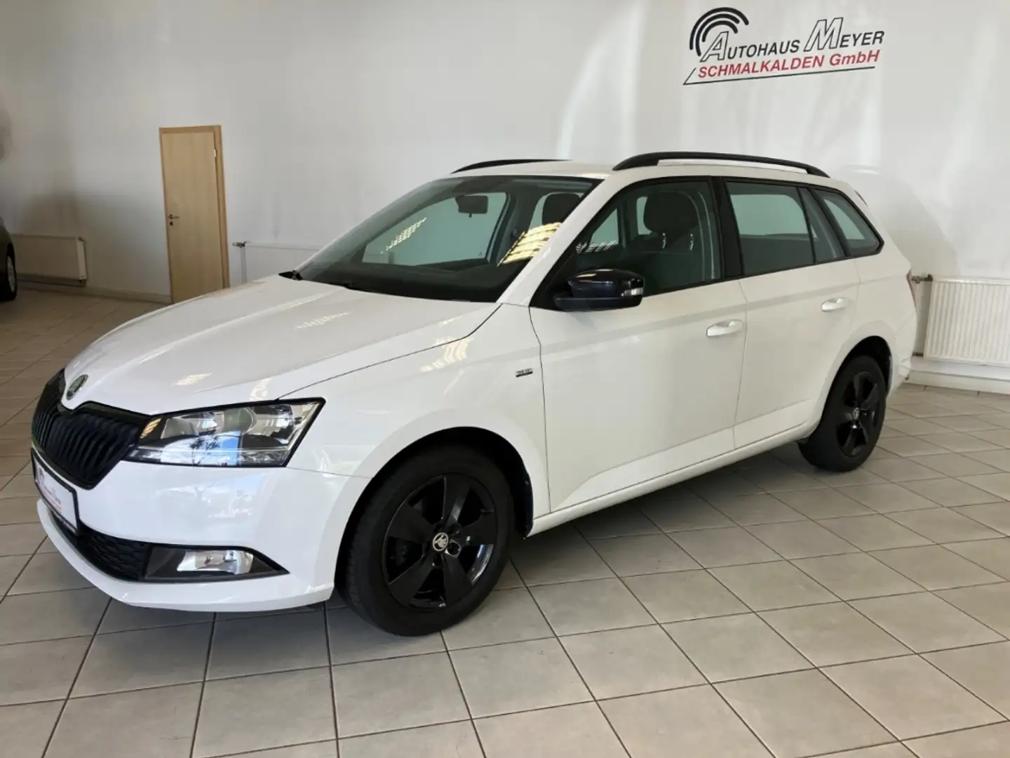 Skoda Fabia Combi Ambition 1.0 TSI +Klima+SHZ+PDC+ALU+Car Play Weiß - 2