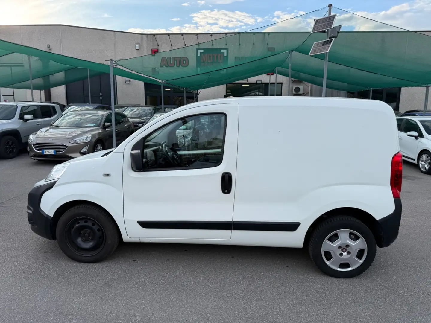Fiat Fiorino Fiorino 1.3 MJT 95CV Cargo SX Blanco - 2