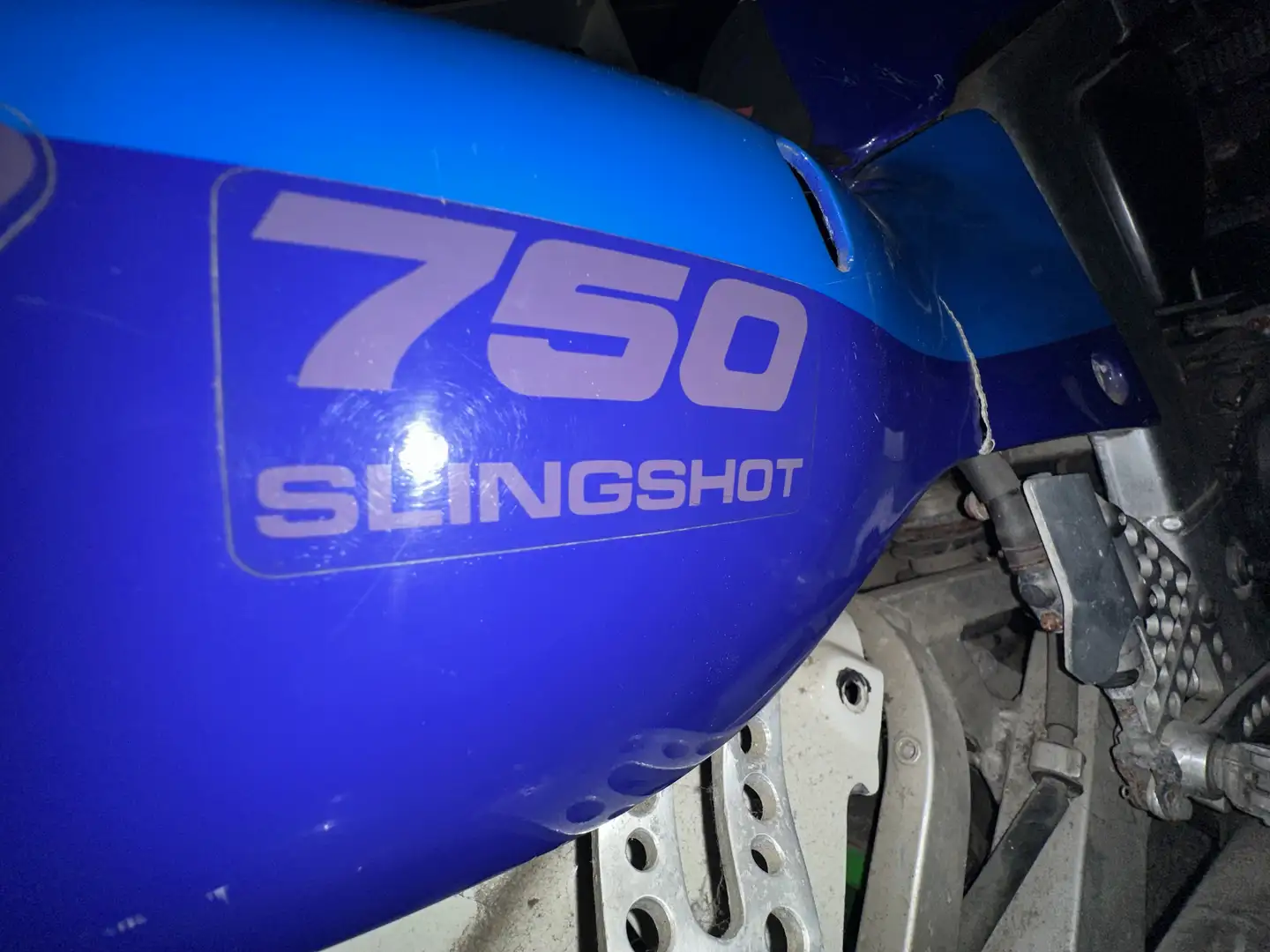 Suzuki GSX-R 750 SLINGSHOT LIMITED EDITION - 2