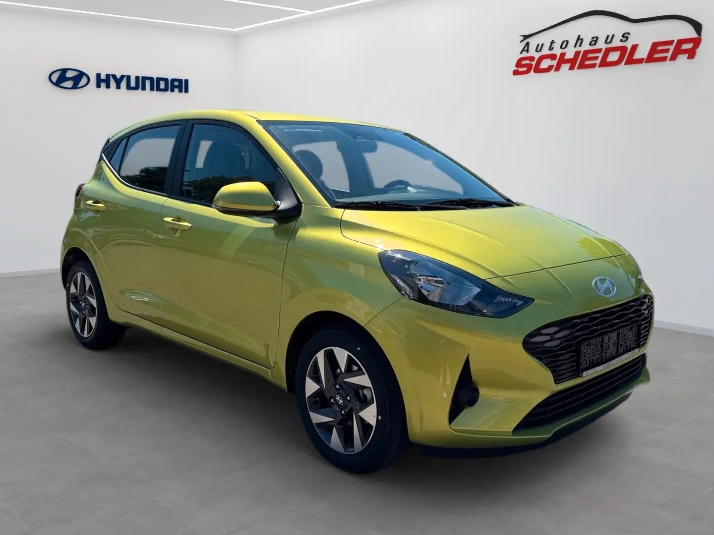 Hyundai i10 Trend 1.0 63 PS+NAVI+PDC+KAMERA Jaune - 2