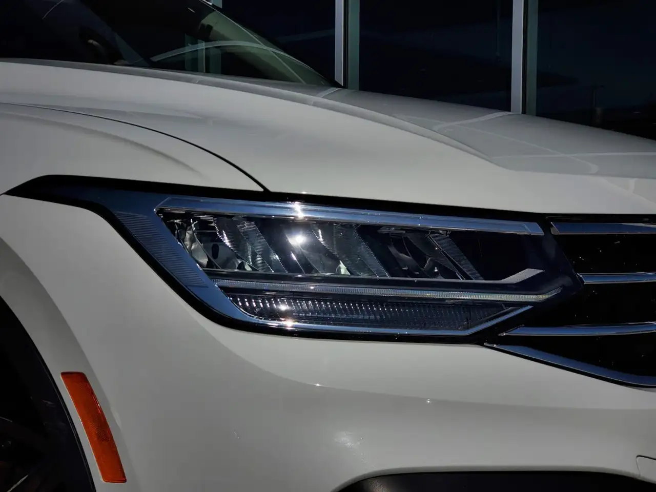 Volkswagen Tiguan снимка Volkswagen Tiguan