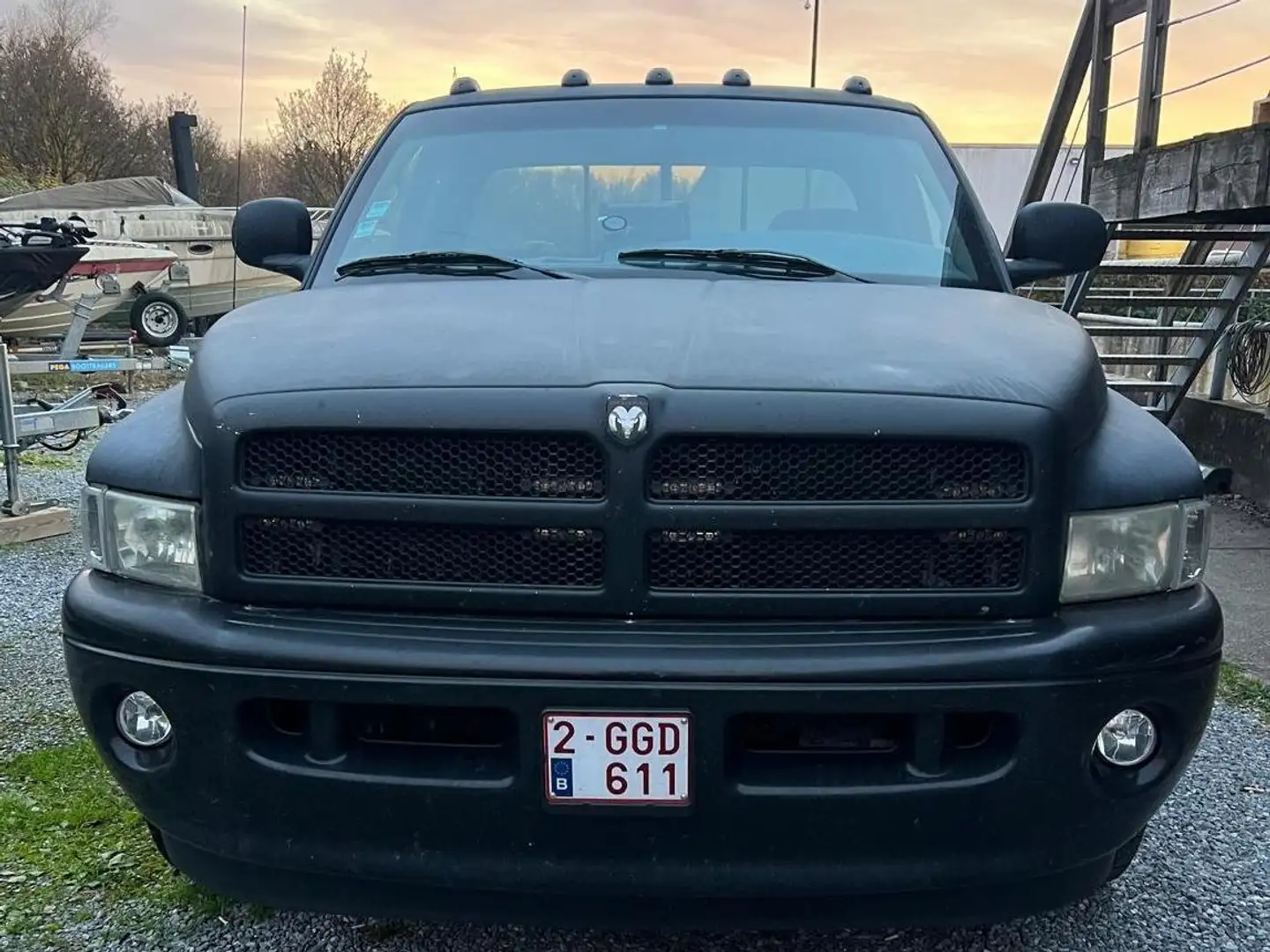 Dodge RAM 2500 CUMMINS 24V 2WD 2001 Noir - 2