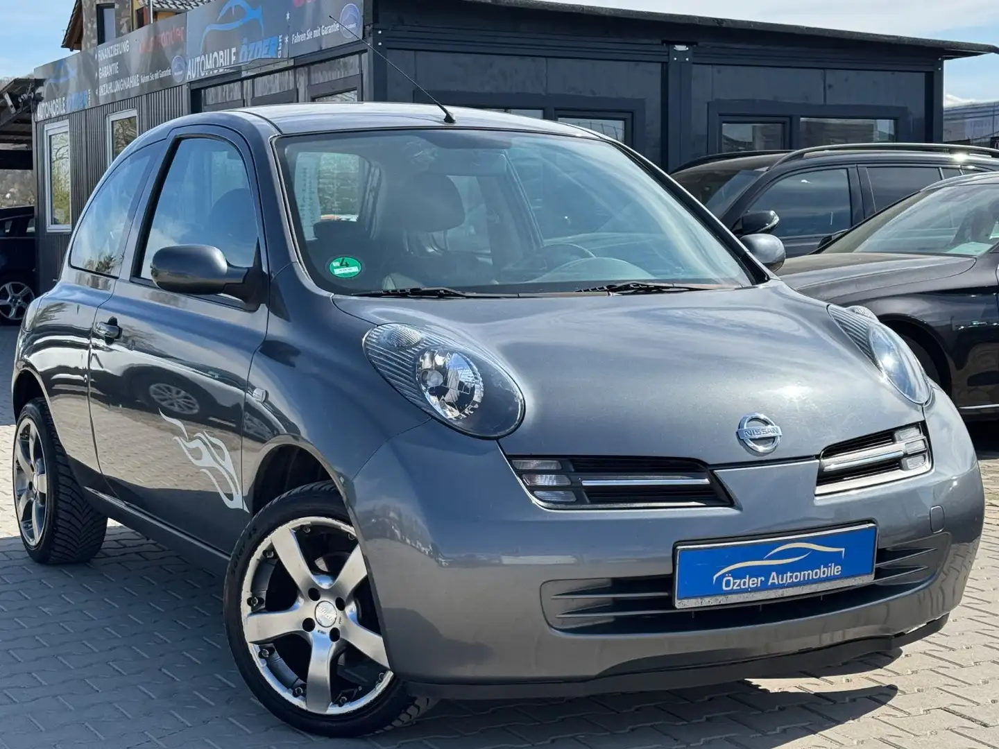 Nissan Micra City+TÜV 10/2026+ Grau - 1