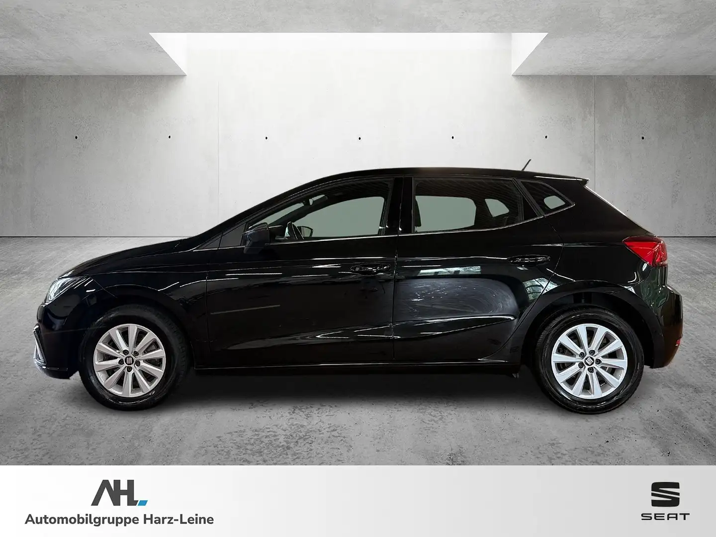 SEAT Ibiza 1.6 TDI Xcellence DSG LED Navi ACC PDC SHZ Schwarz - 2