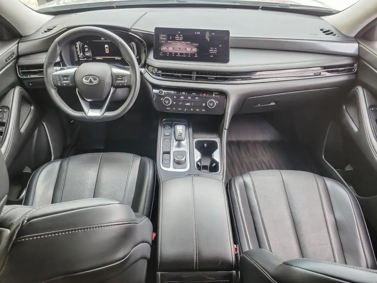 Infiniti QX60 снимка Infiniti QX60