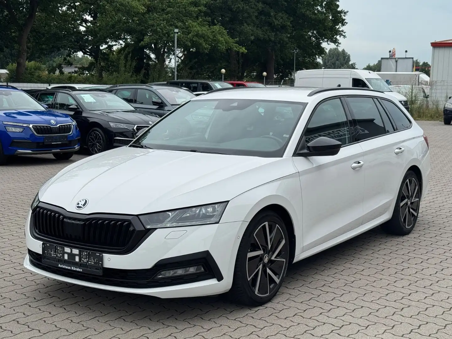 Skoda Octavia 1.5 TSI°KEYLLES°StdHz°ACC°VC°CANTON° Blanco - 2