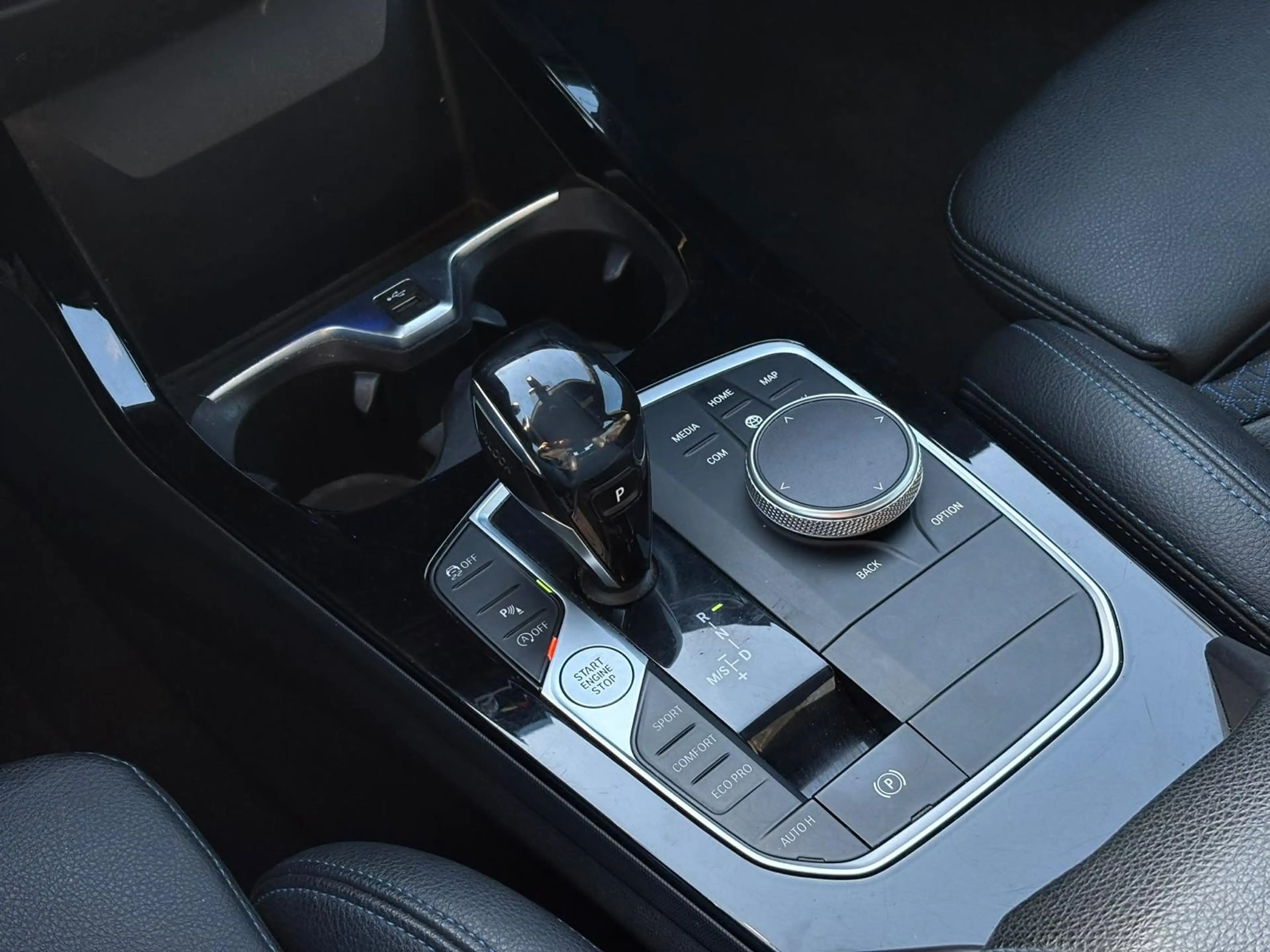 BMW 216 Gran Coupé dA AdBlue — photo 9
