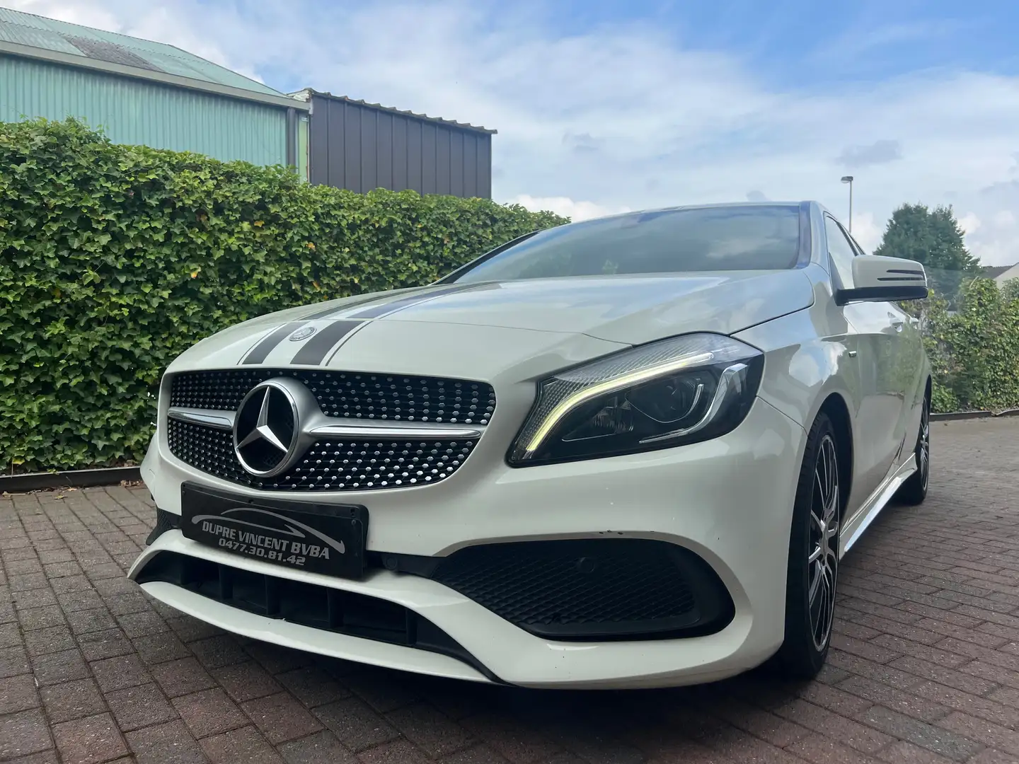 Mercedes-Benz A 180 A 180 AMG Line White - 2