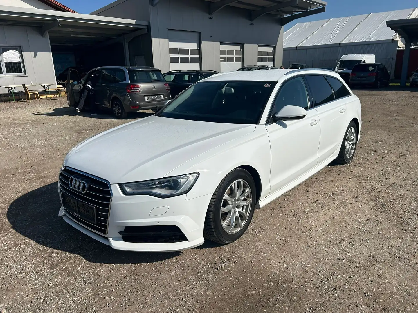 Audi A6 2.0 TDI ultra Weiß - 2