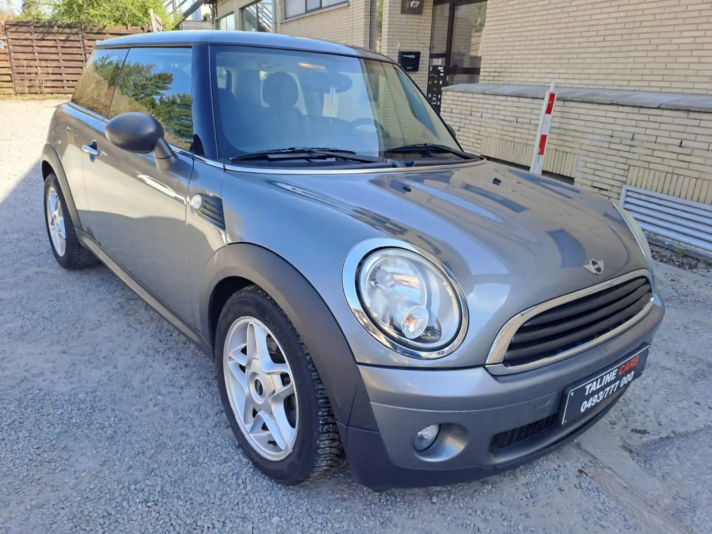 MINI One 1.4i  AUTOMATIQUE pret a immatriculer Zwart - 2