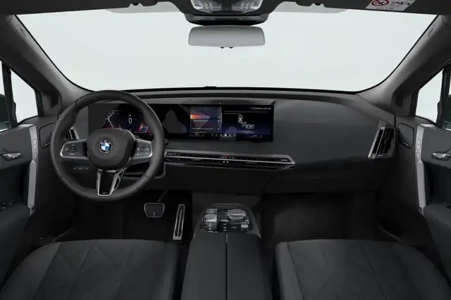 BMW Ix view 3