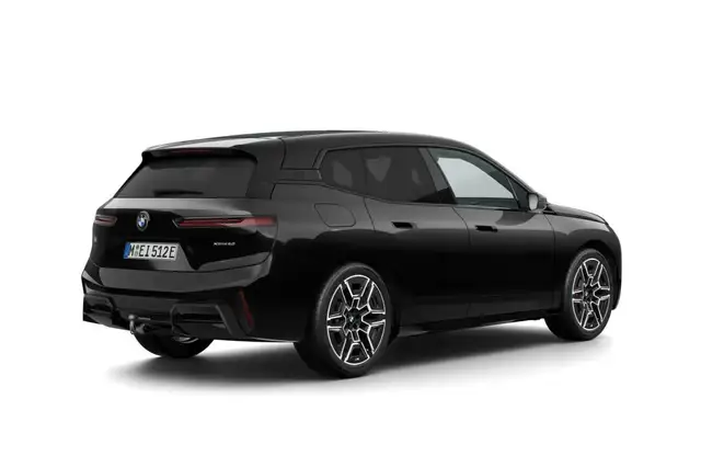 BMW Ix view 2