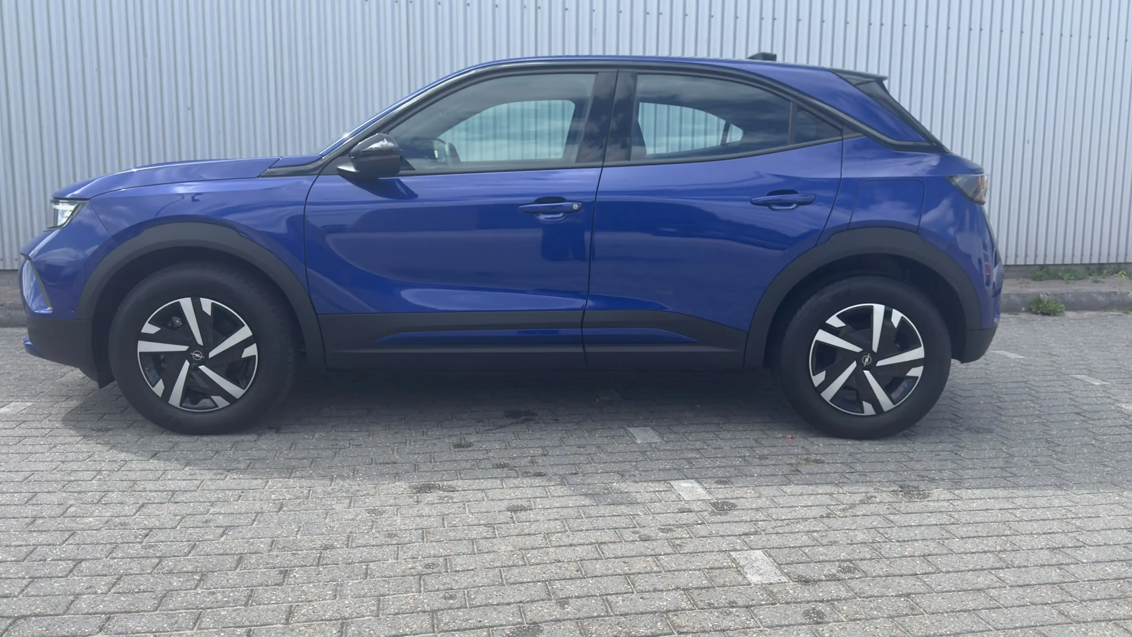 Opel Mokka-E Edition | Dode hoek detectie | Apple Carplay / And — photo 2