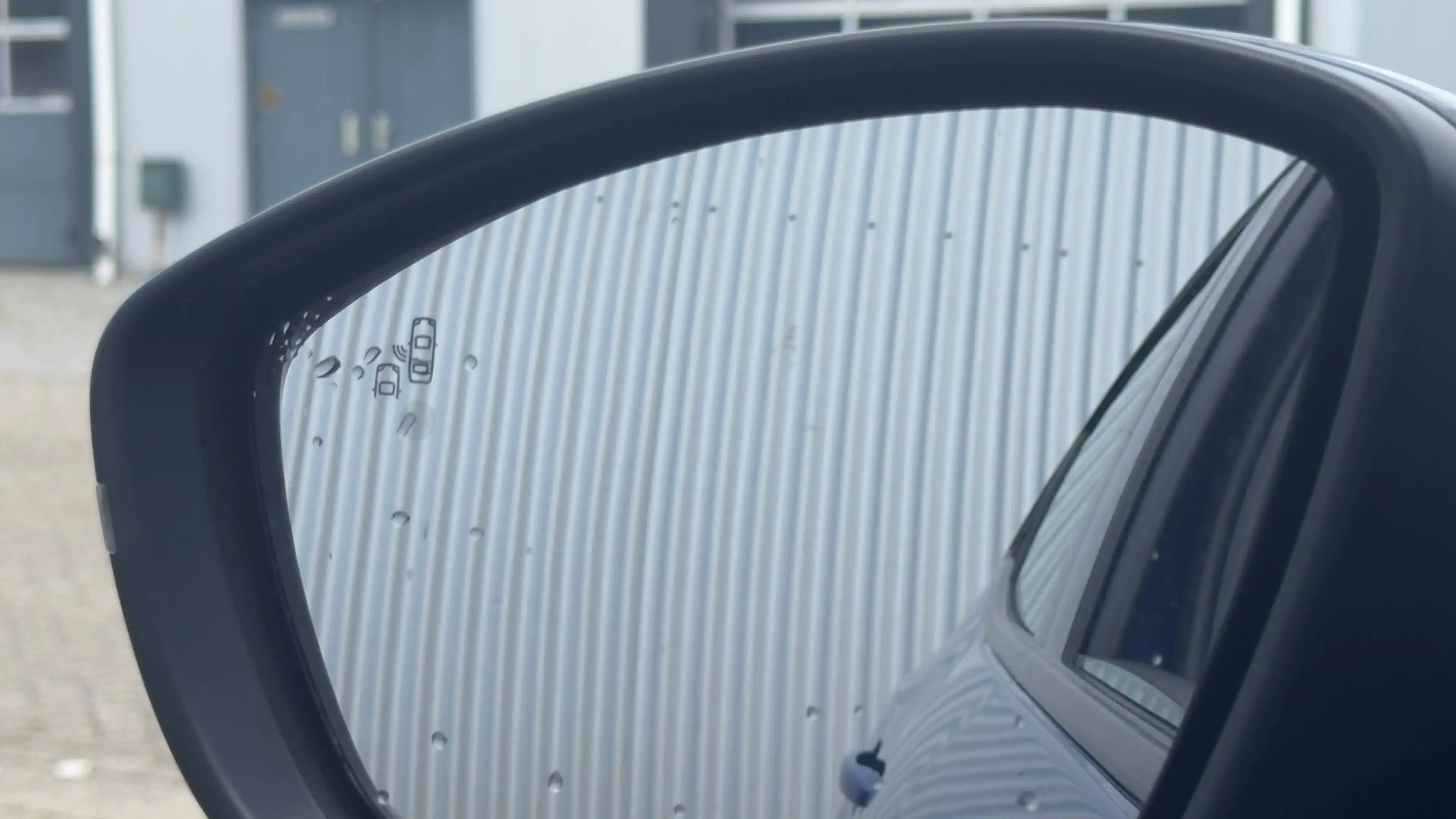 Opel Mokka-E Edition | Dode hoek detectie | Apple Carplay / And — photo 14