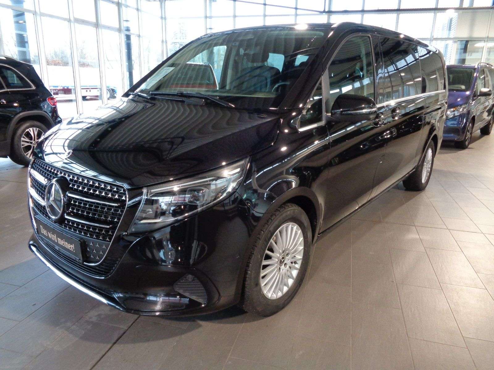 Second hand Mercedes Benz V-Class 300