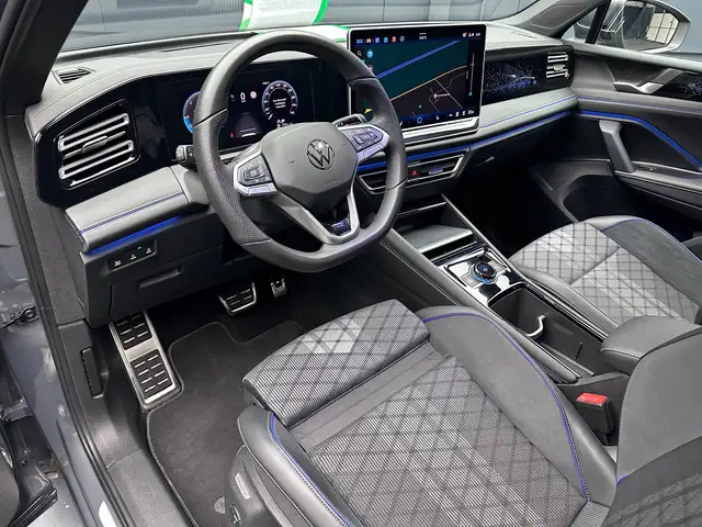 Volkswagen Tiguan view 16