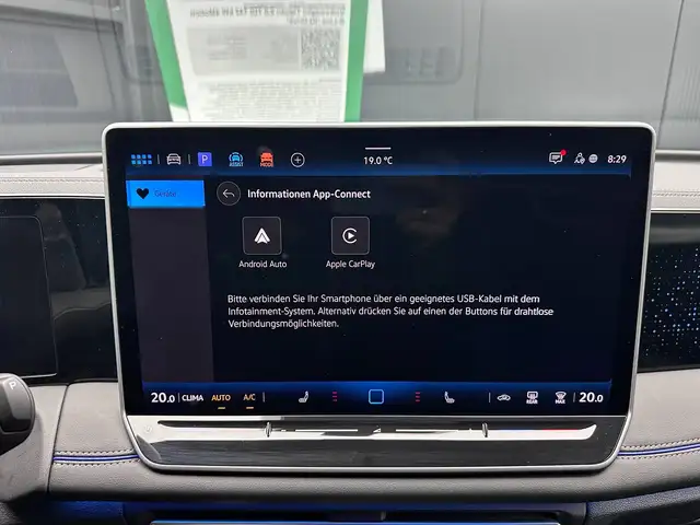 Volkswagen Tiguan view 28