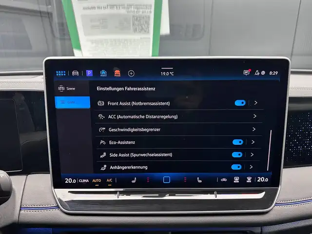 Volkswagen Tiguan view 27