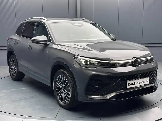 Volkswagen Tiguan view 7