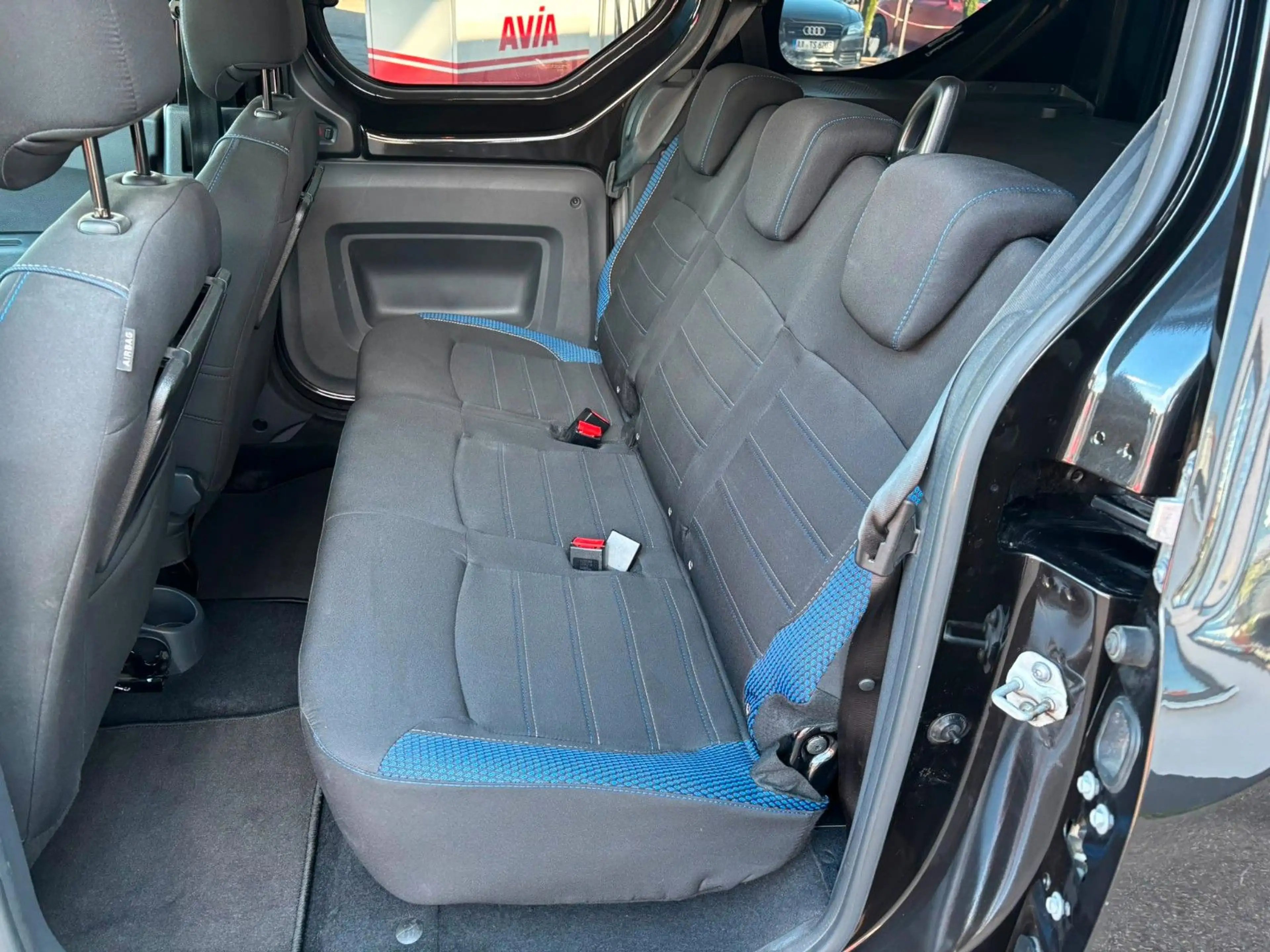 Dacia Dokker Stepway Plus *Navi/Kamera/Tempomat* — photo 12