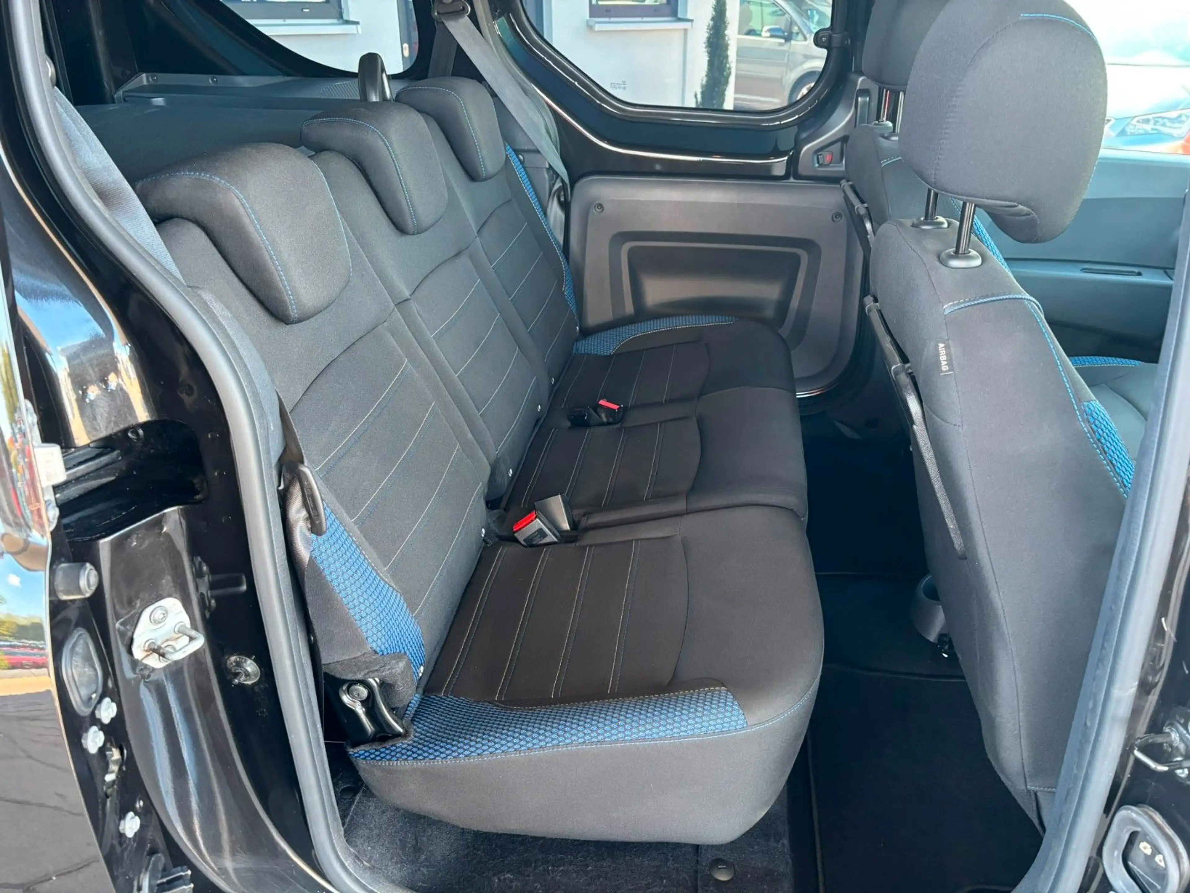 Dacia Dokker Stepway Plus *Navi/Kamera/Tempomat* — photo 15