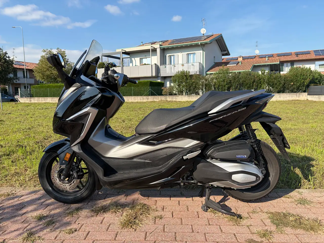 Honda Forza 350