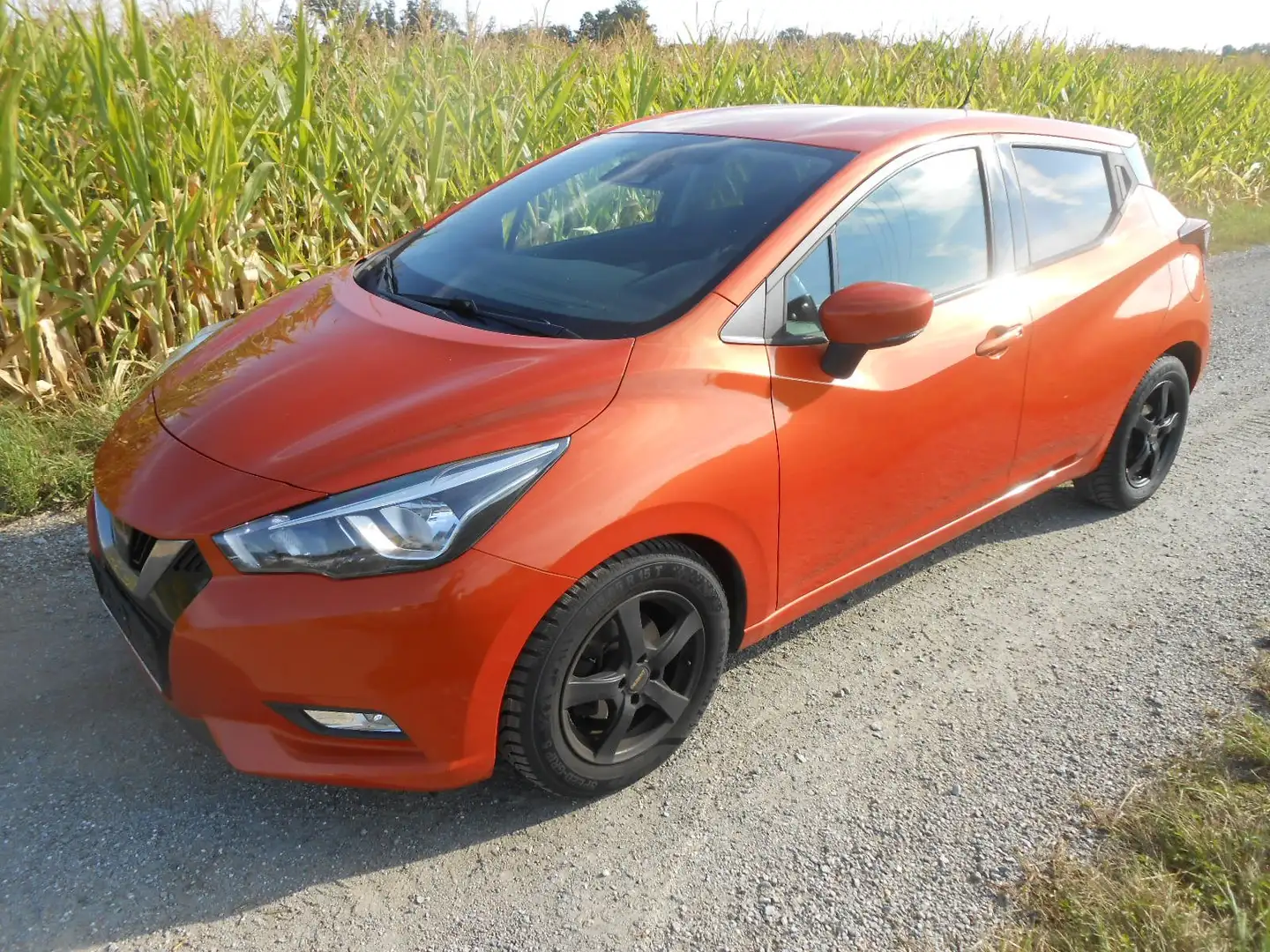 Nissan Micra N-Connecta Orange - 1