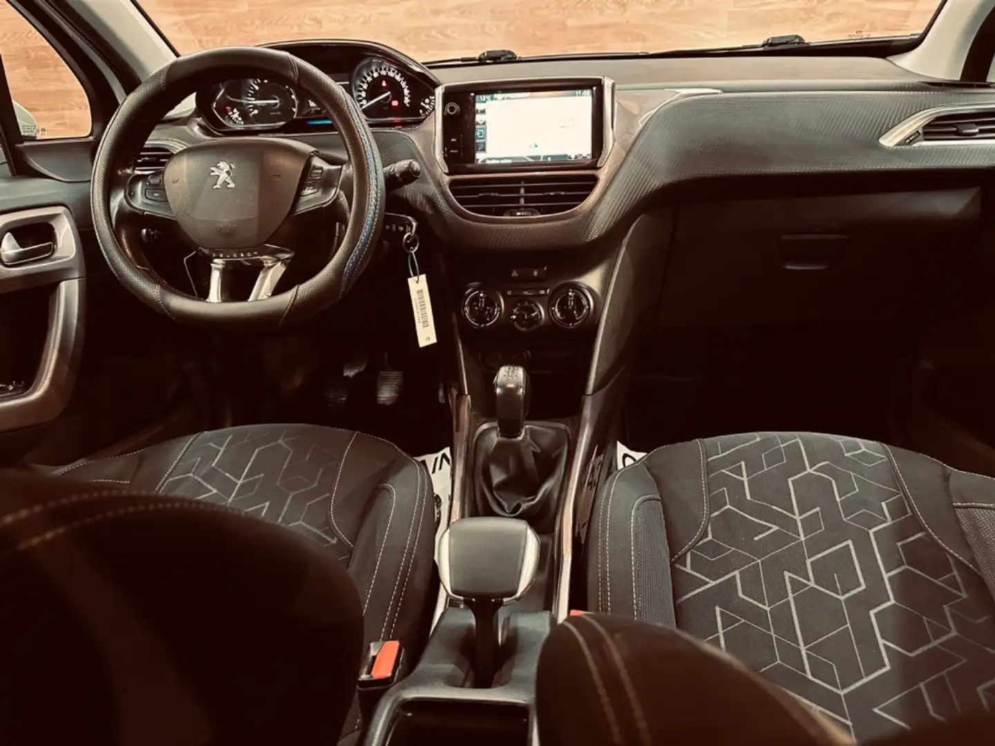 Peugeot 2008 1.2 PureTech Access 82 Blanco - 2