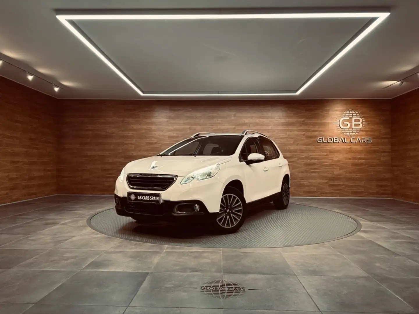 Peugeot 2008 1.2 PureTech Access 82 Blanco - 1