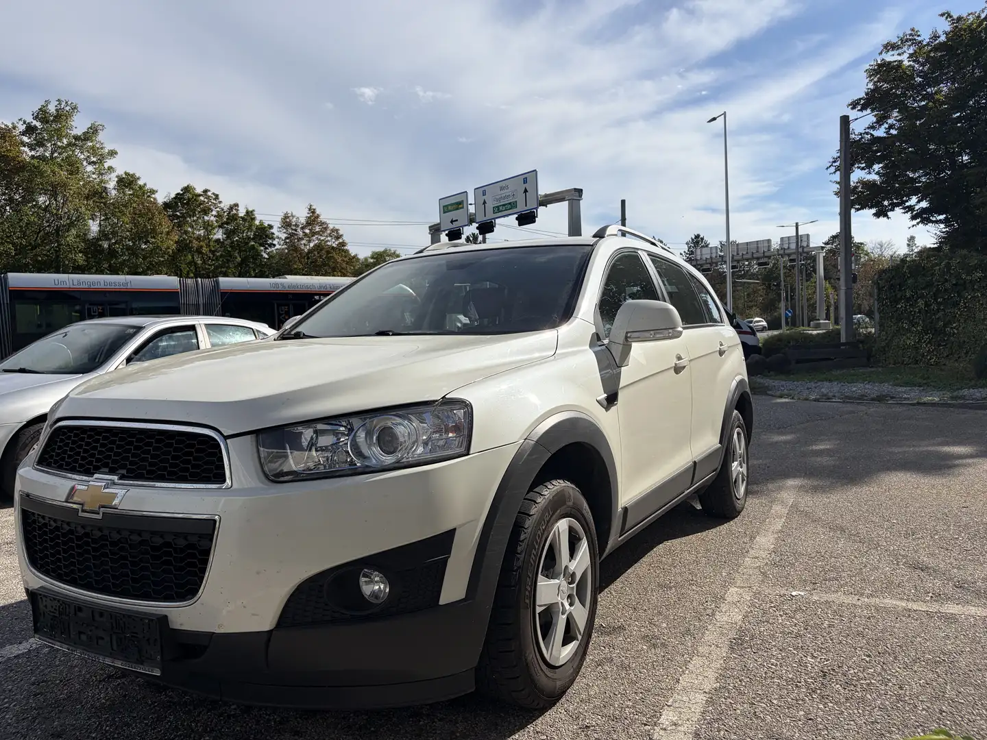 Chevrolet Captiva 2.4 16v LT 2rm 167cv - 2