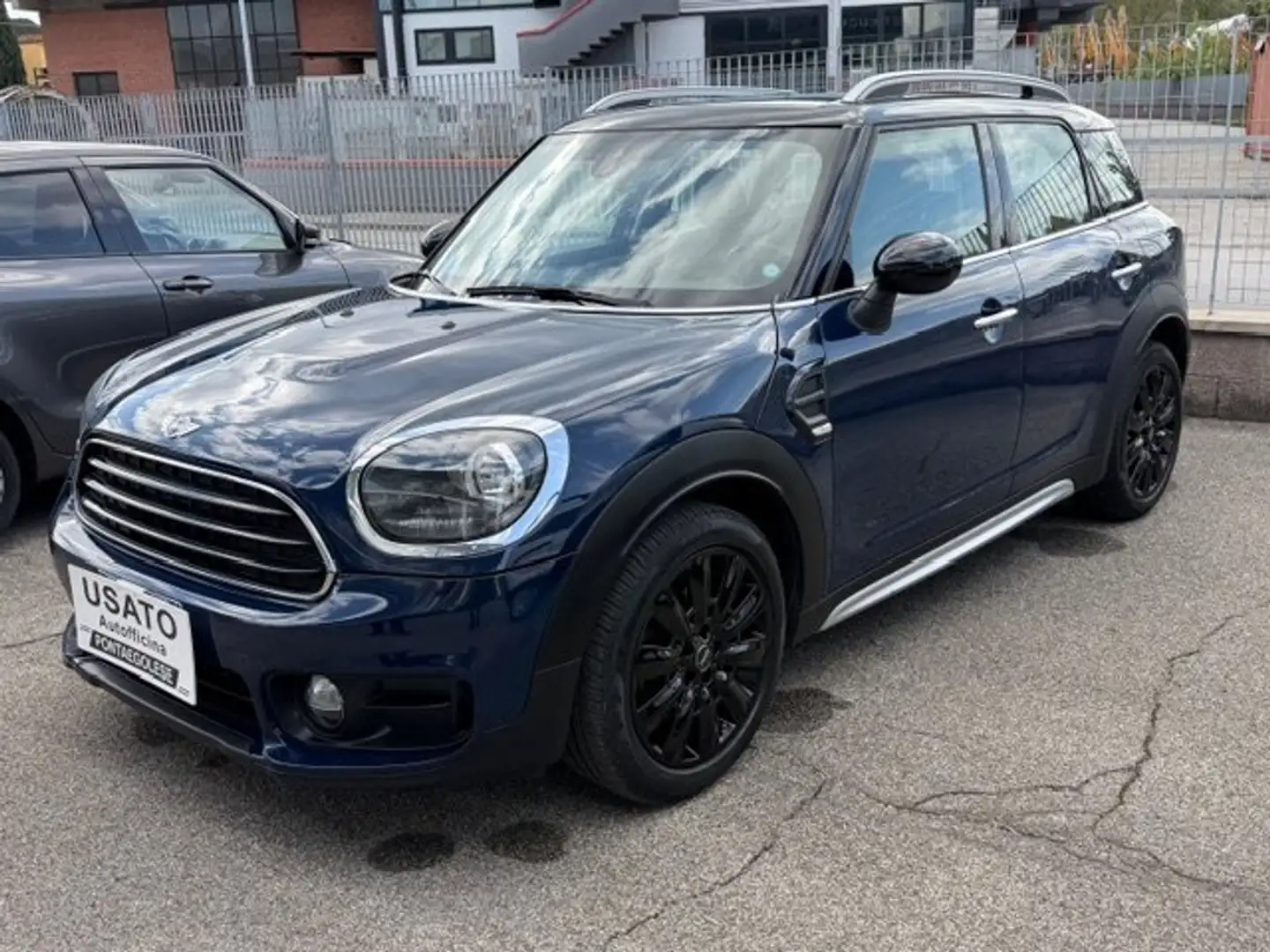 MINI Cooper D Countryman Mini Countryman F60 2017 2.0 Business auto Blu/Azzurro - 2