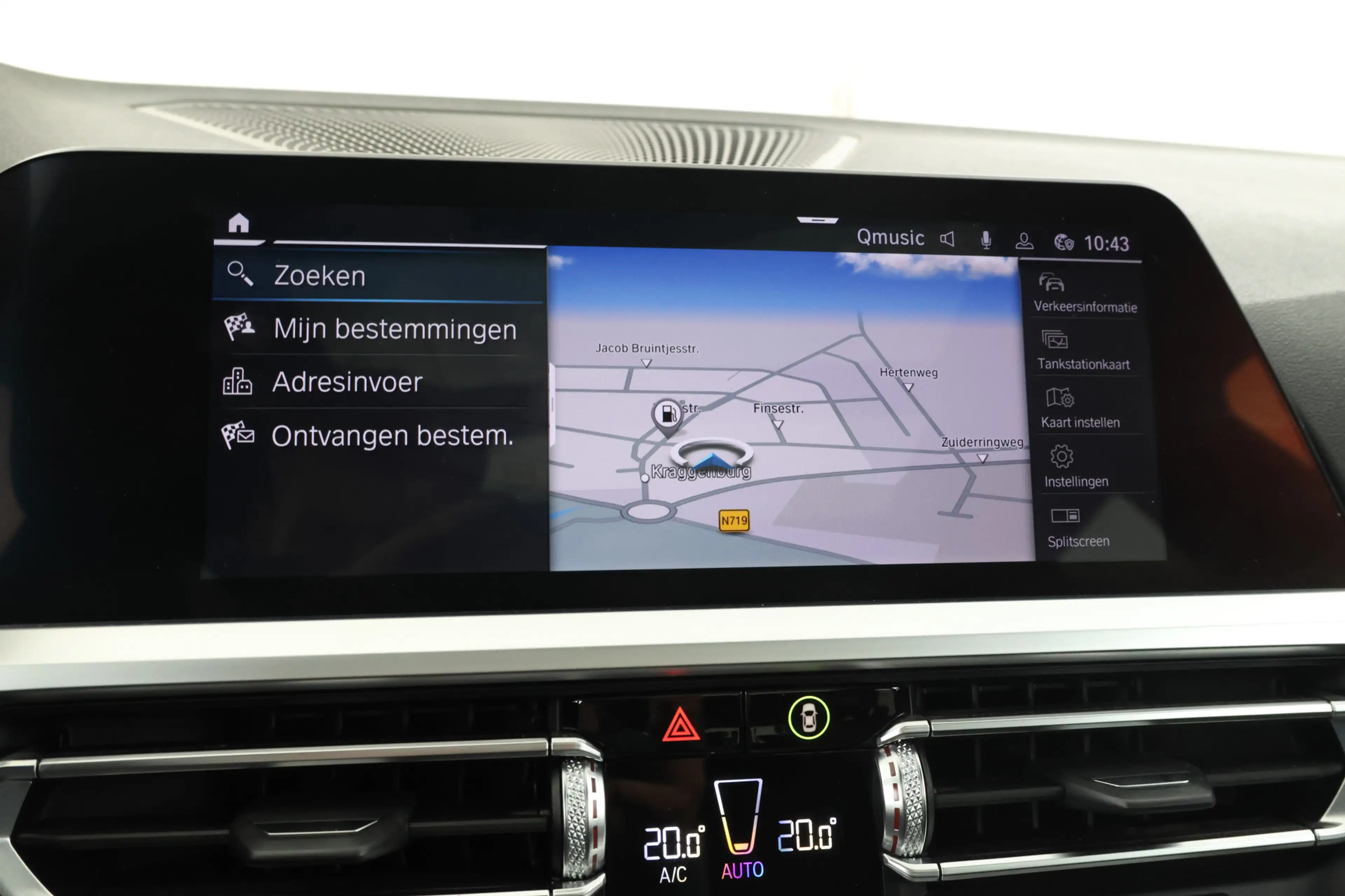 BMW 330 3-serie Touring 330e xDrive High Executive Panoram — photo 31