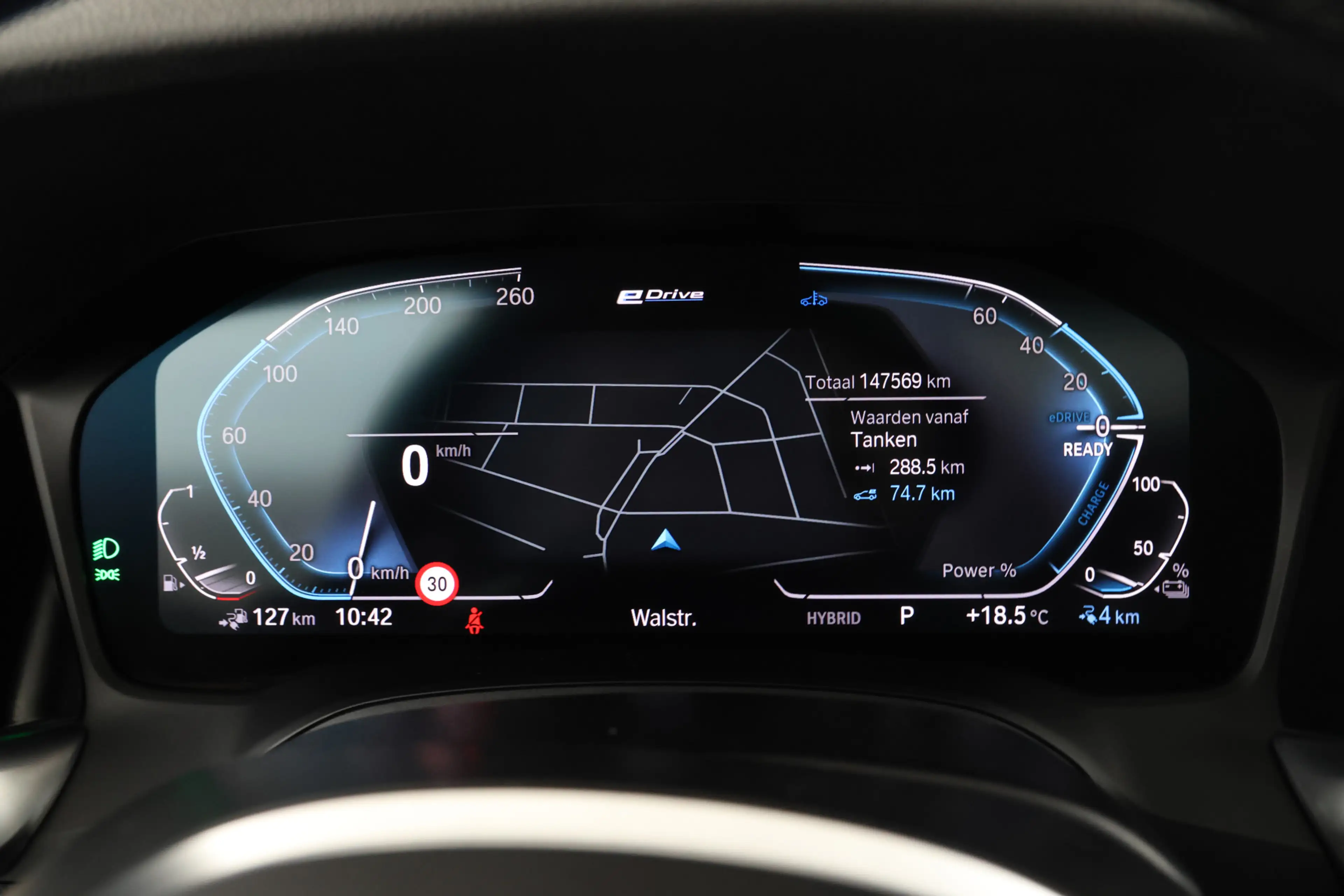 BMW 330 3-serie Touring 330e xDrive High Executive Panoram — photo 23