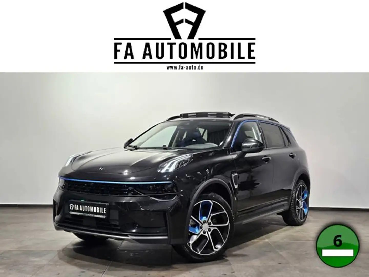 Lynk & Co 01 1.5 PHEV Pano Led S.Sitz 360" ACC 20 Zoll VOL Schwarz - 1
