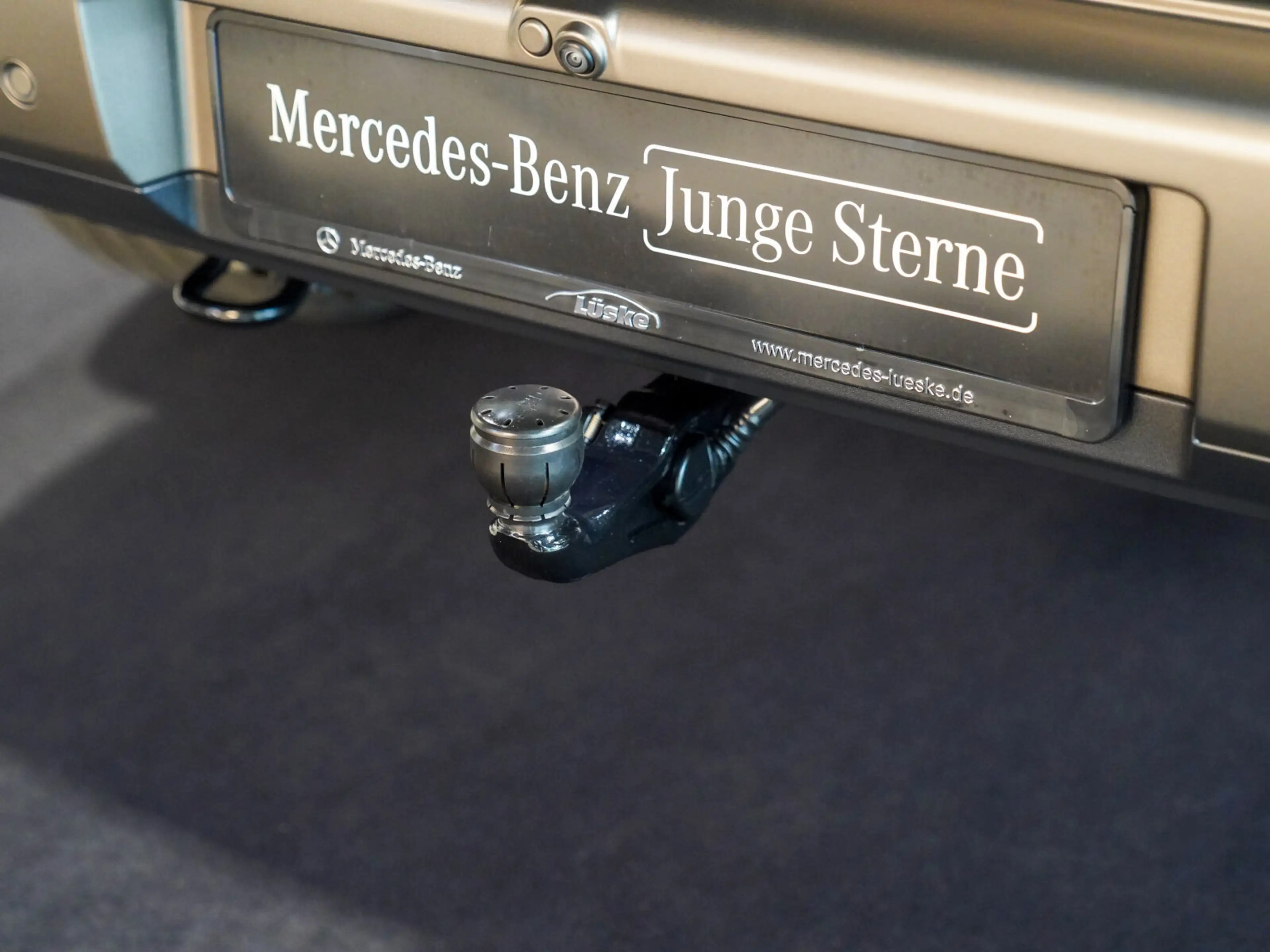 Mercedes-Benz G 500 G 500 AMG Line Night SUPERIOR monza MATT Carbon — photo 5