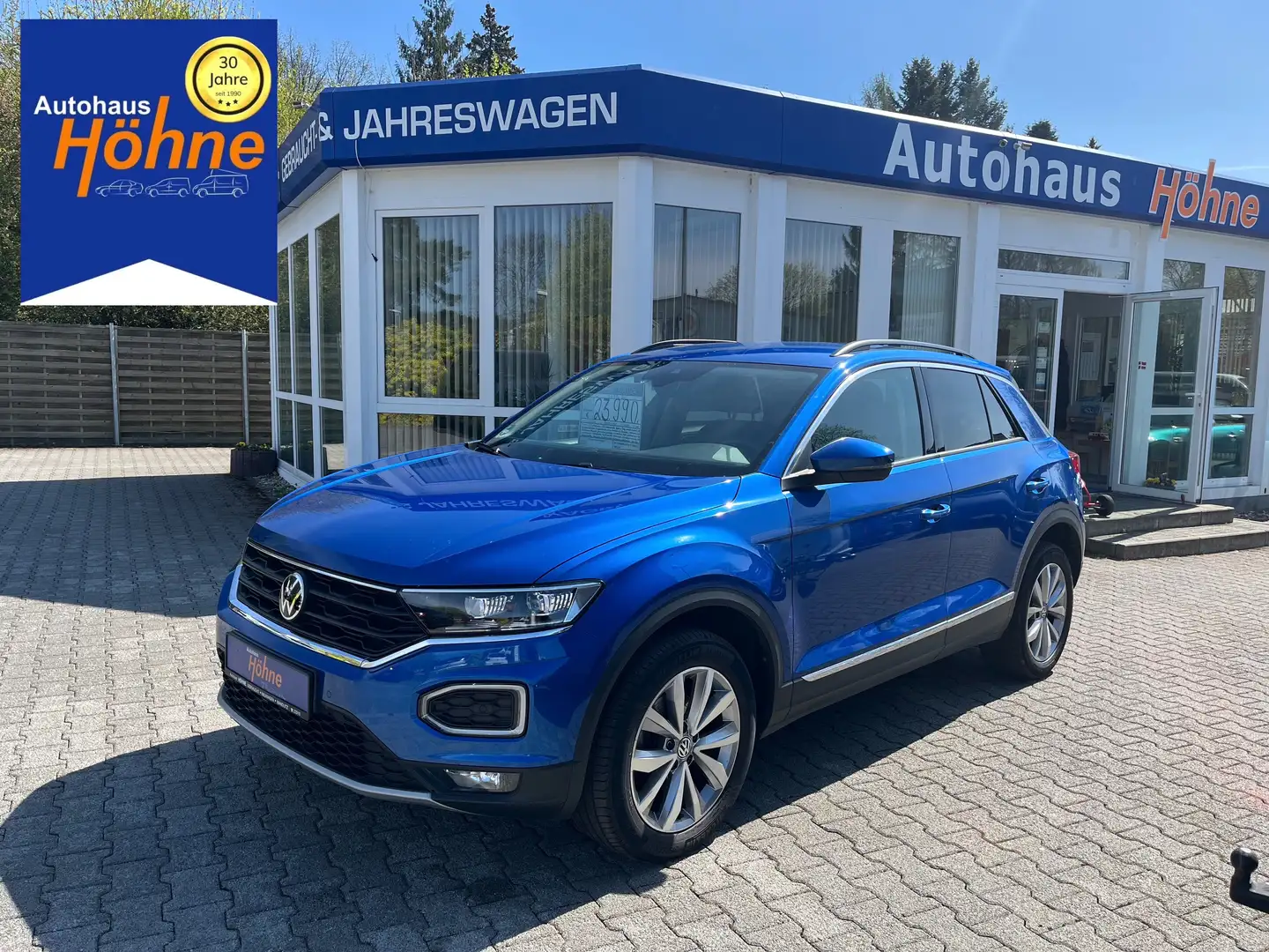 Volkswagen T-Roc 1.5 TSI DSG Style-LED-AHK-ACC Blau - 1