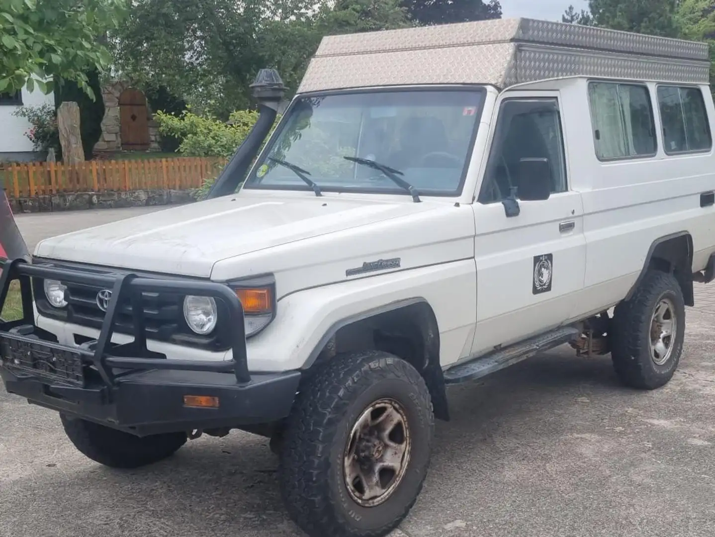 Toyota Land Cruiser Land Cruiser HZJ78 DESERT-WOHNMOBIL1. HAND Белый - 1