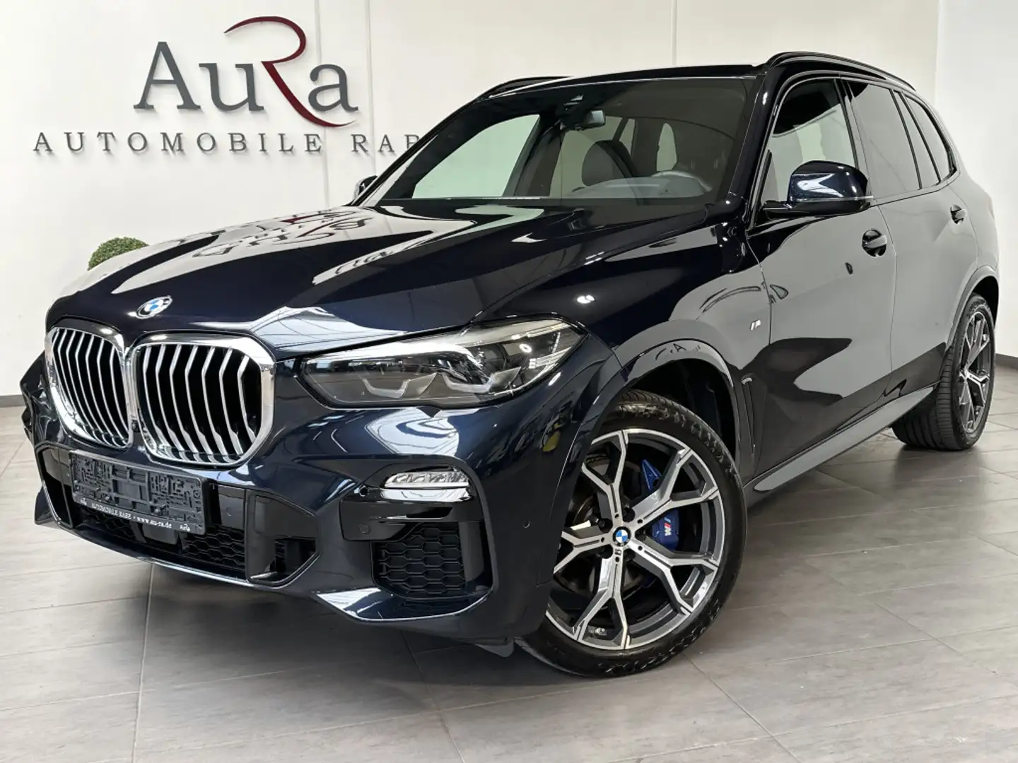 BMW X5 xDrive30d M-Sport NAV+LED+AHK+360°+21ZOLL+PP Schwarz - 1
