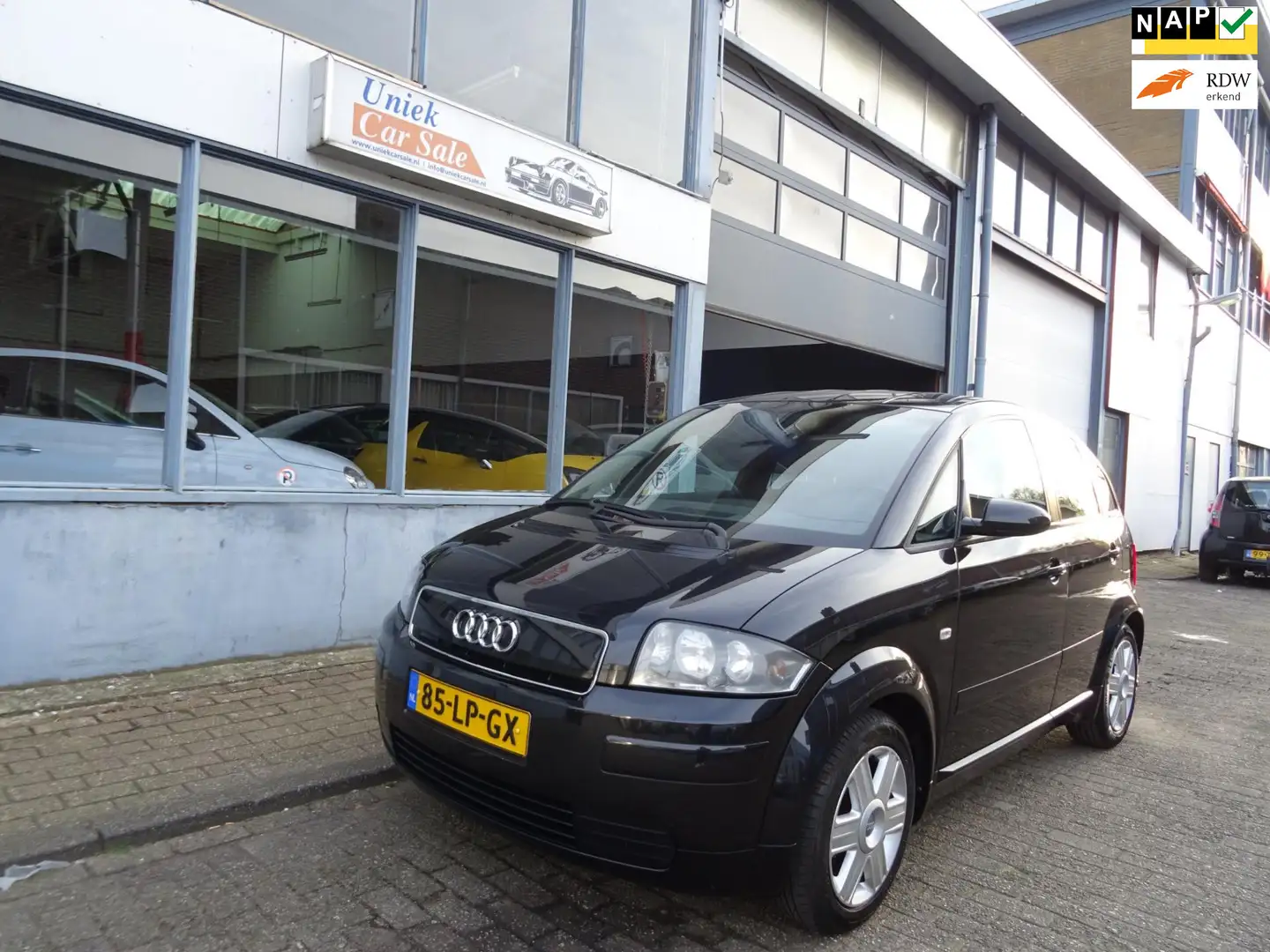 Audi A2 1.4 Zwart - 1