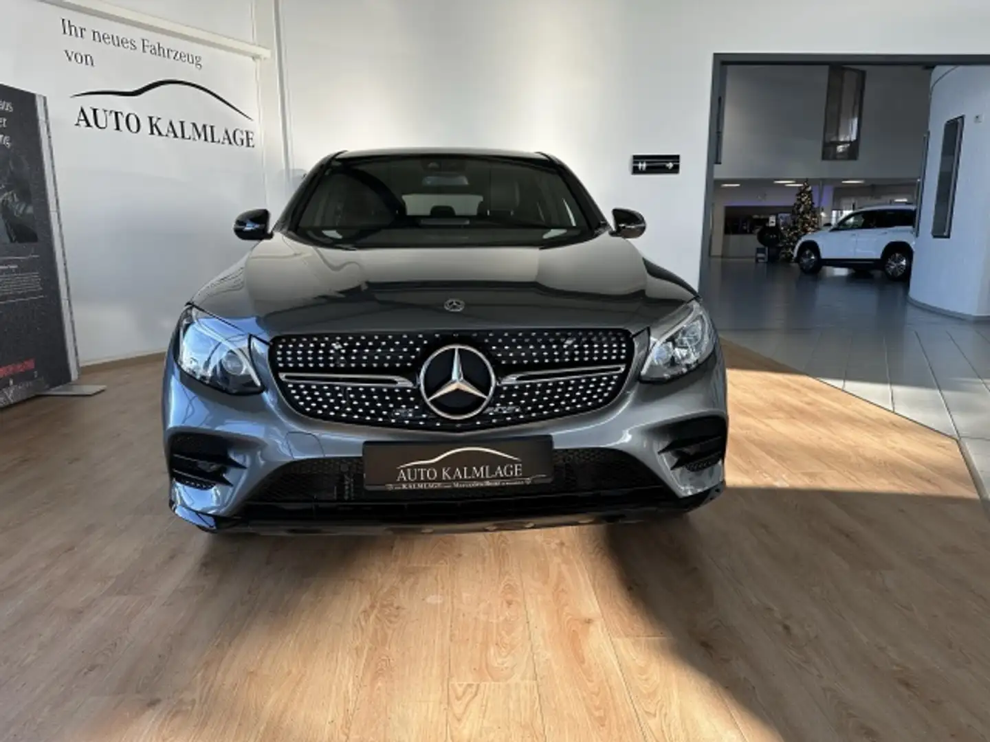 Mercedes-Benz GLC 300 GLC 300 4M Coupé AMG AHK+SCHIEBEDACH+COMAND+LED Grau - 2