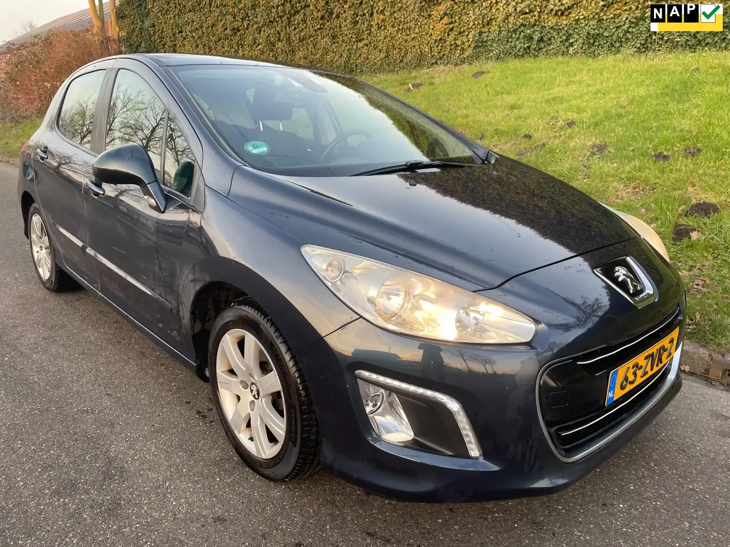 Peugeot 308 SW 1.6 VTi Blue Lease Executive - Clima - Cruise - Blauw - 1