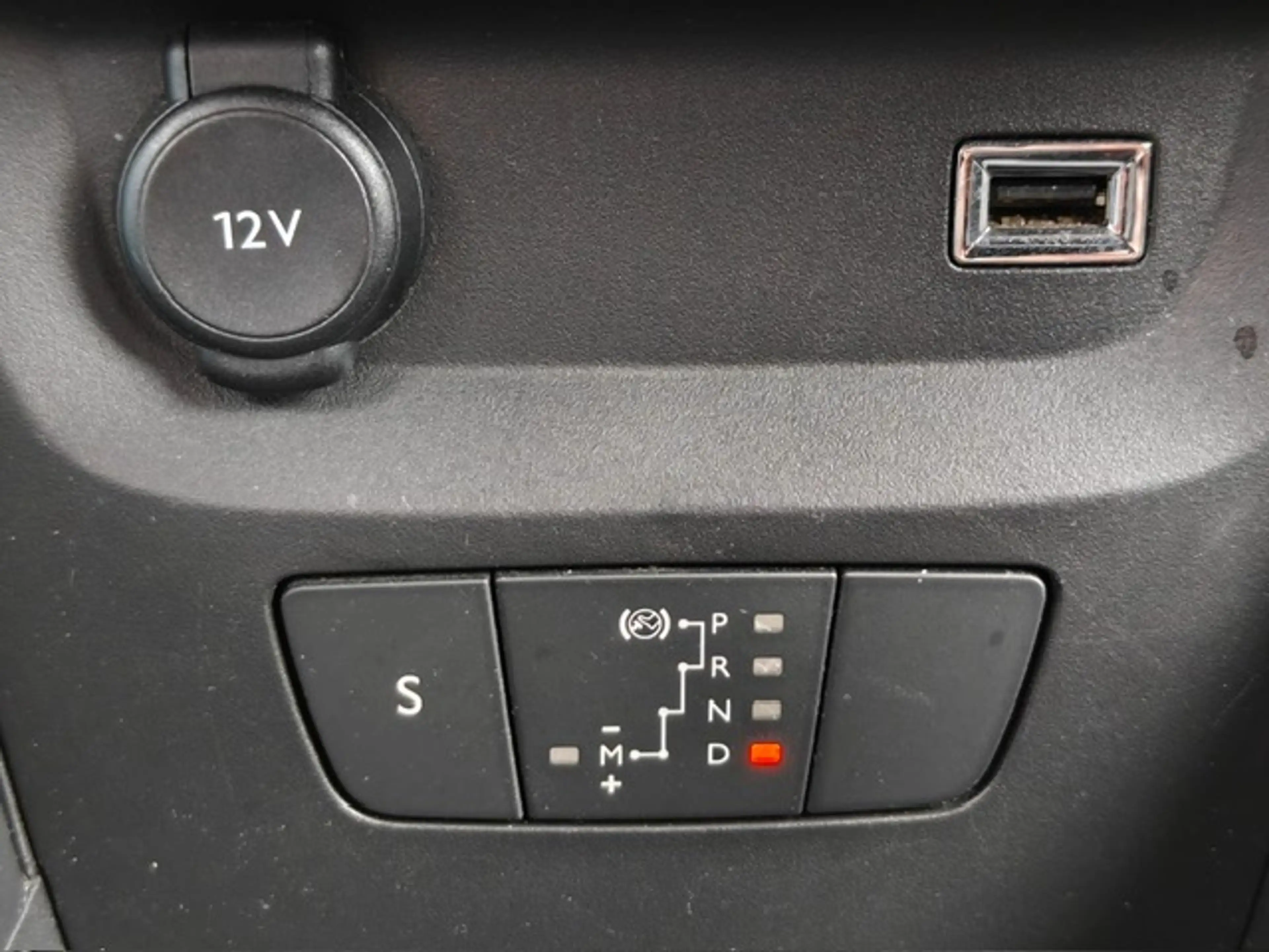 Citroen C3 navigatie/camera/cruise controle — photo 5