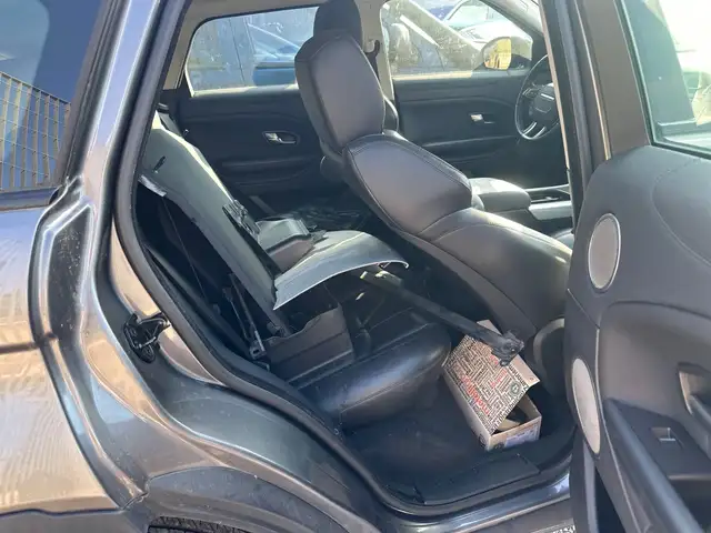Land Rover Range Rover Evoque view 7