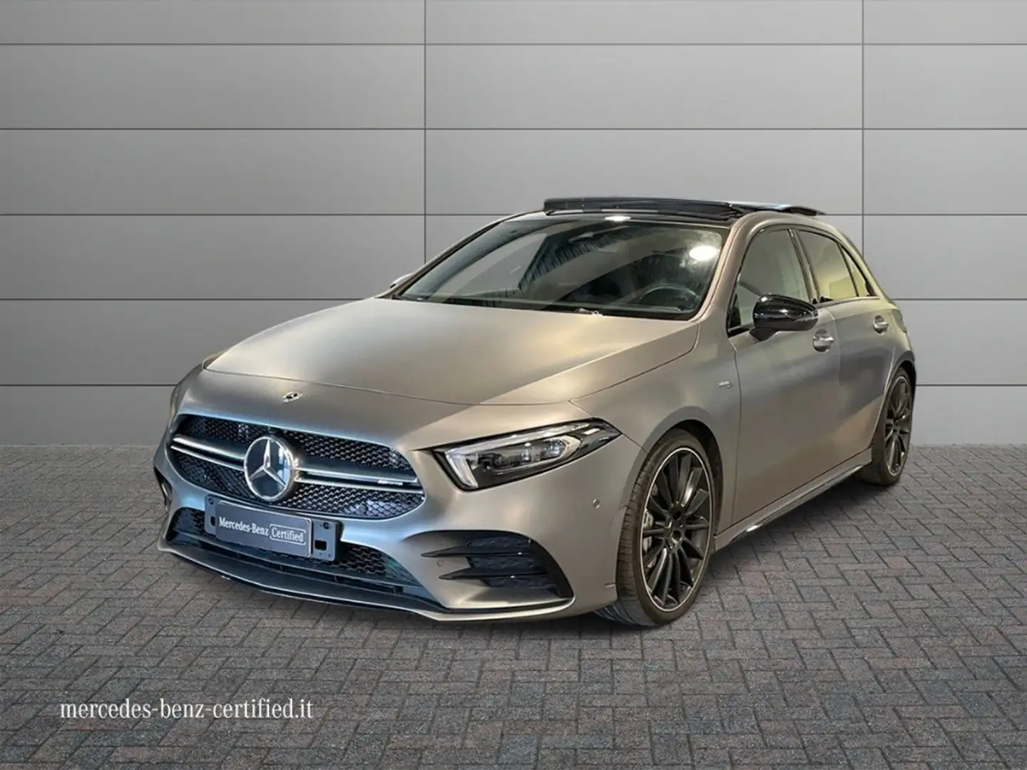 Mercedes-Benz A 35 AMG - A 35 AMG 4Matic Grau - 1